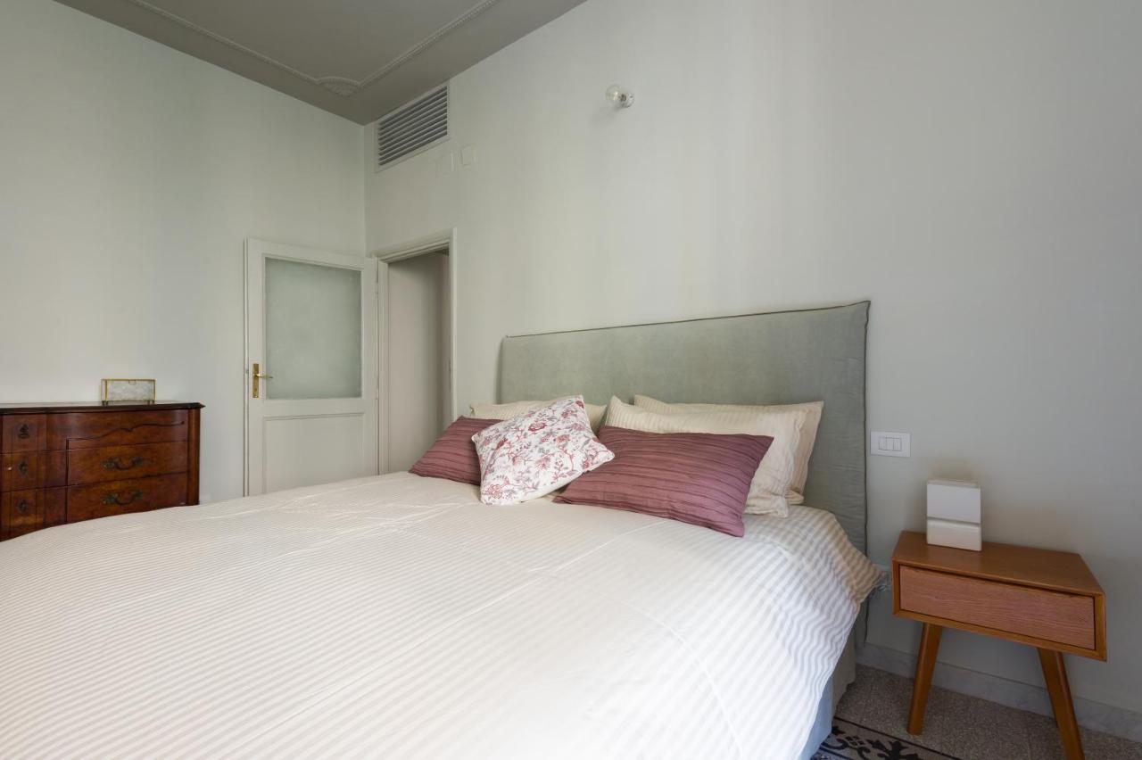 Casa Satrico Apartment โรม ภายนอก รูปภาพ