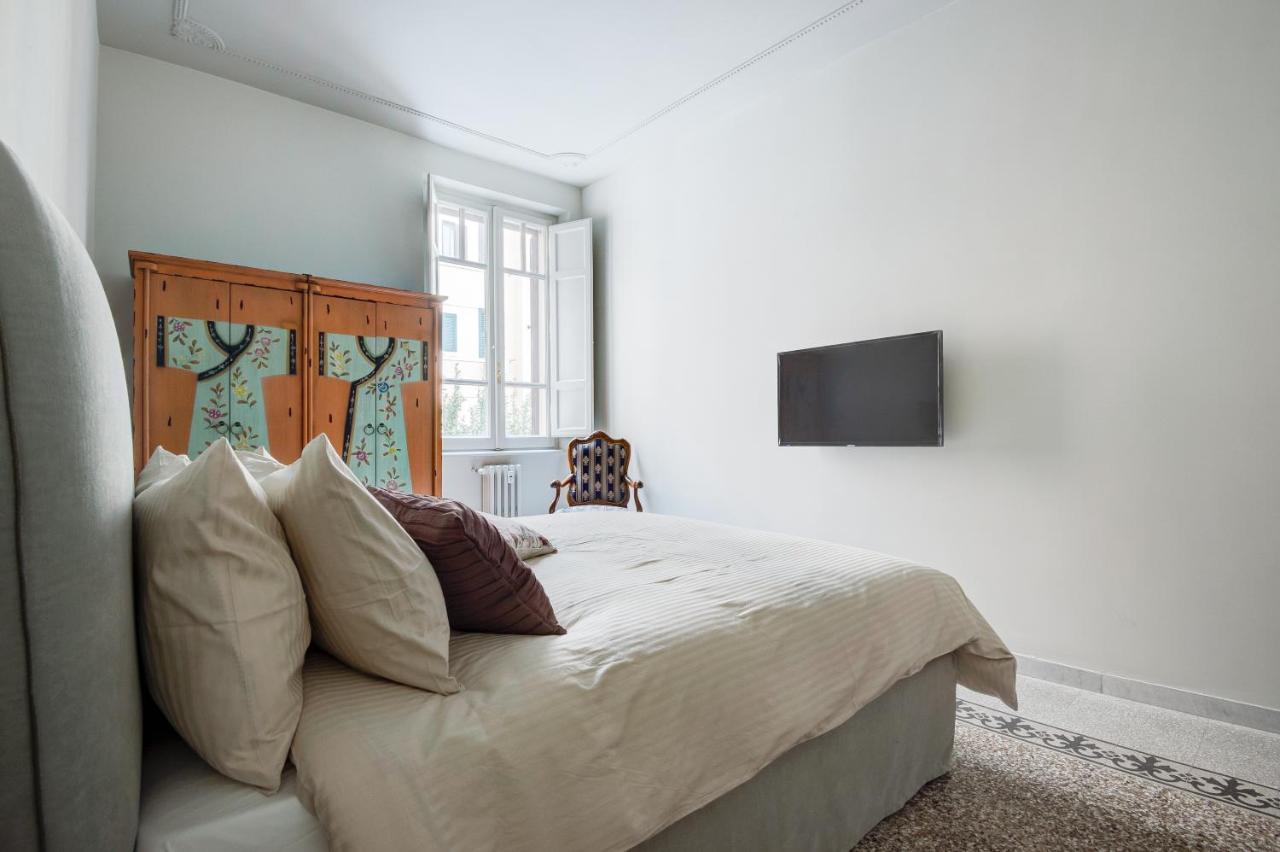 Casa Satrico Apartment โรม ภายนอก รูปภาพ