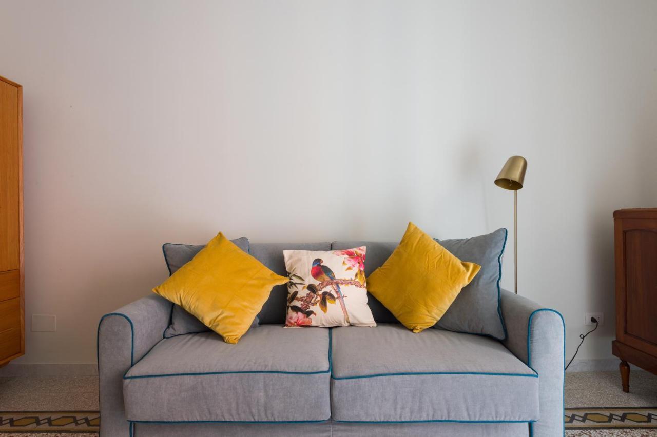 Casa Satrico Apartment โรม ภายนอก รูปภาพ