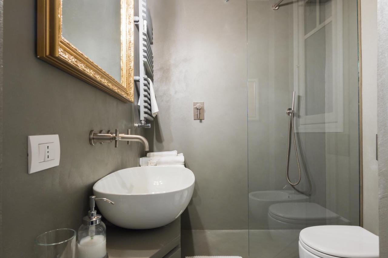 Casa Satrico Apartment โรม ภายนอก รูปภาพ