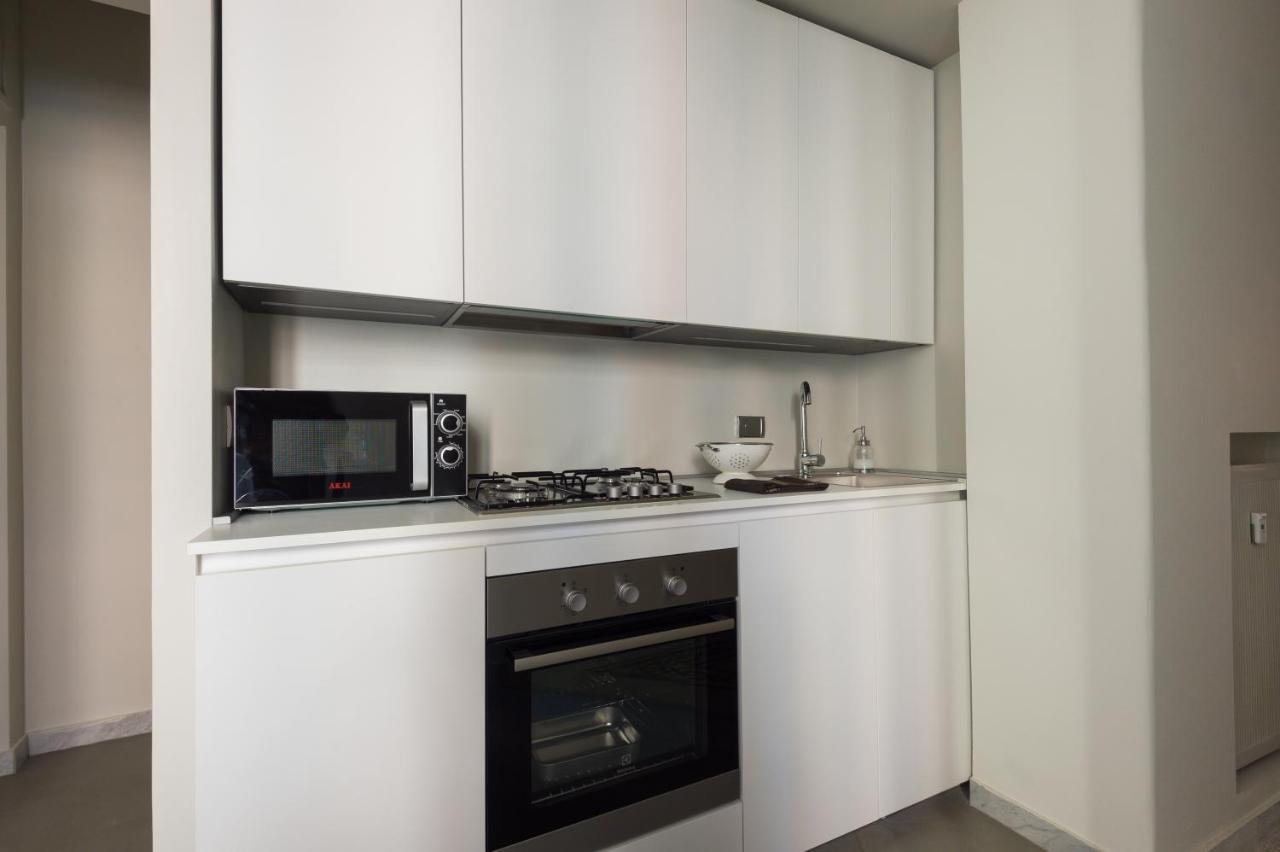 Casa Satrico Apartment โรม ภายนอก รูปภาพ
